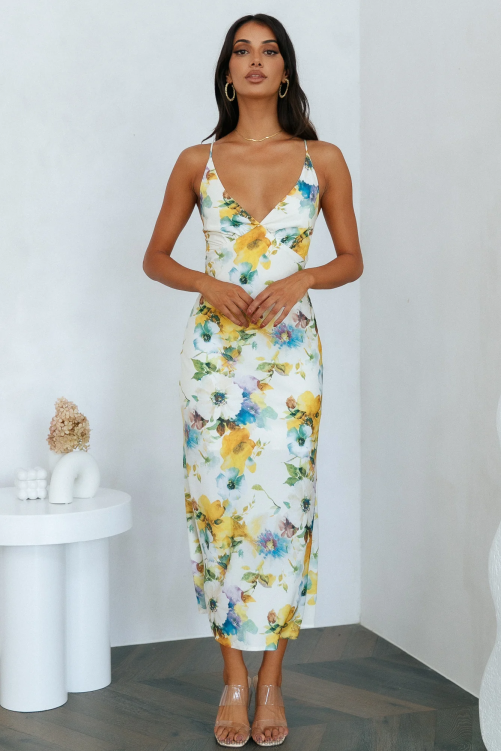 kleding Hello Molly bloemen in mijn gedachten satijnen maxi-jurk met bloemen XR2L6682