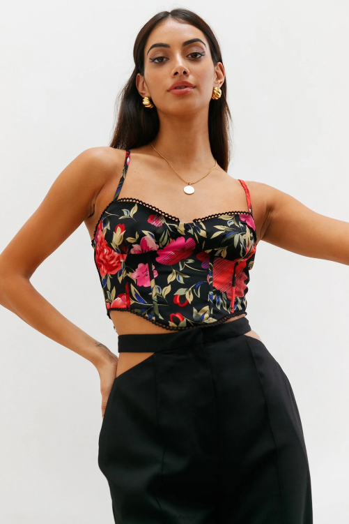 kleding Hello Molly mijn koningindom crop zwart XR2L8124